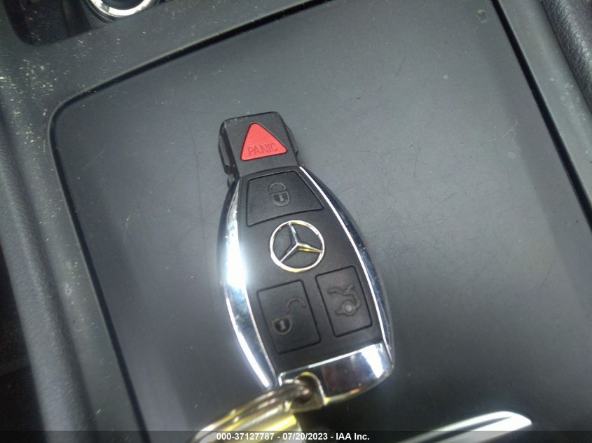 2015 MERCEDES-BENZ GLA-CLASS GLA 250 WDCTG4GB6FJ039812