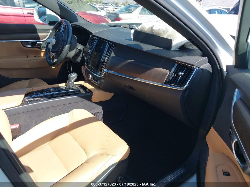2020 VOLVO V90 CROSS COUNTRY YV4A22NL9L1111641