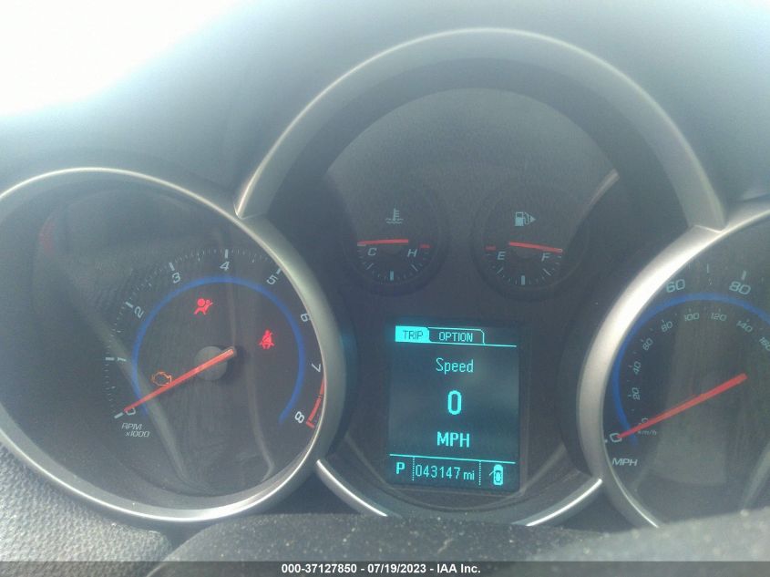 2016 CHEVROLET CRUZE LIMITED LT - 1G1PE5SB8G7170127