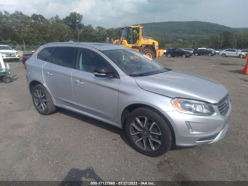 YV449MRR9H2163856 2017 VOLVO XC60 - Image 1