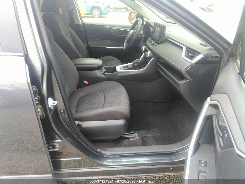 2019 TOYOTA RAV4 LE - JTMG1RFV3KD026610