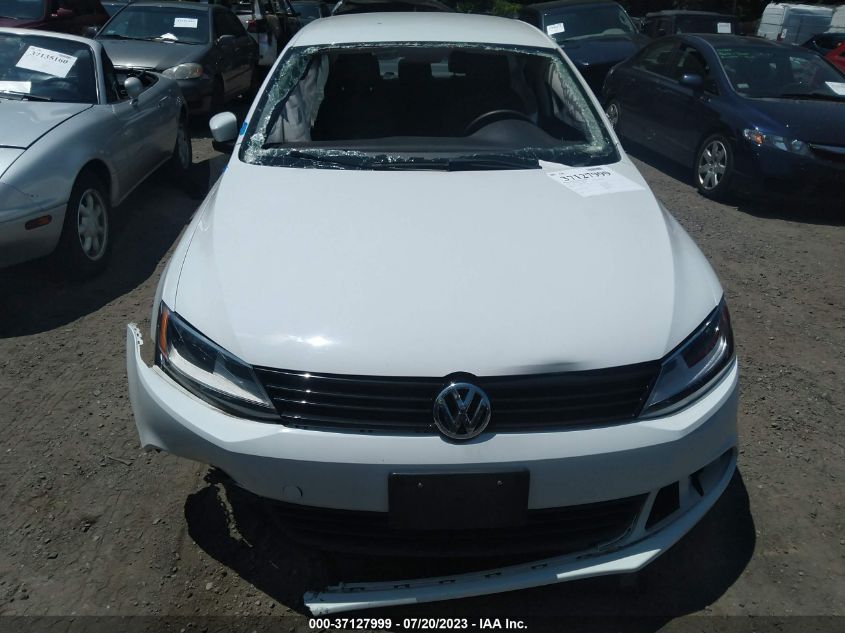 2014 VOLKSWAGEN JETTA SEDAN SE - 3VWD17AJ0EM297545