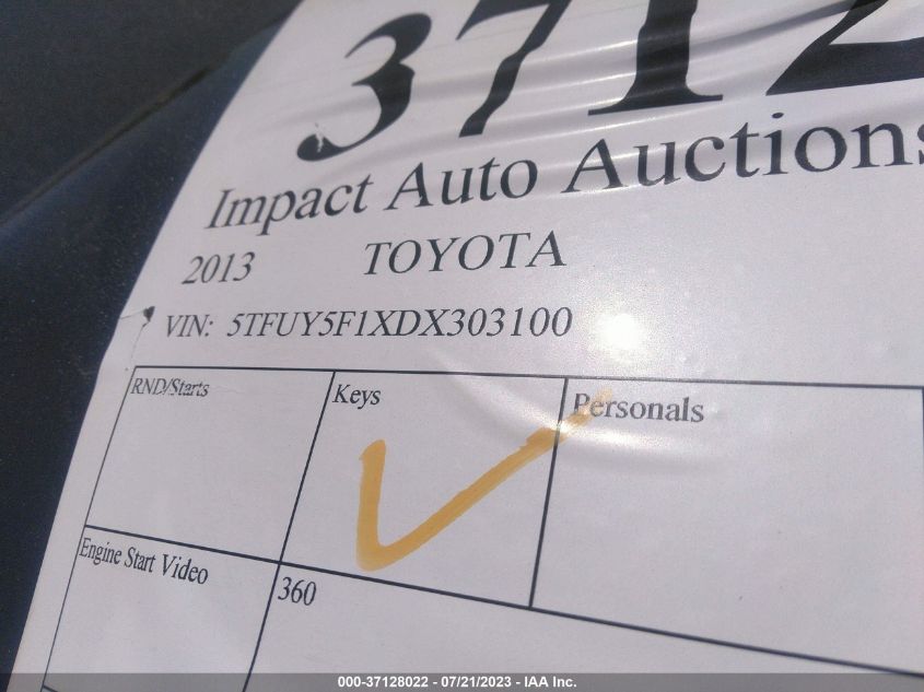 2013 TOYOTA TUNDRA 4WD TRUCK - 5TFUY5F1XDX303100