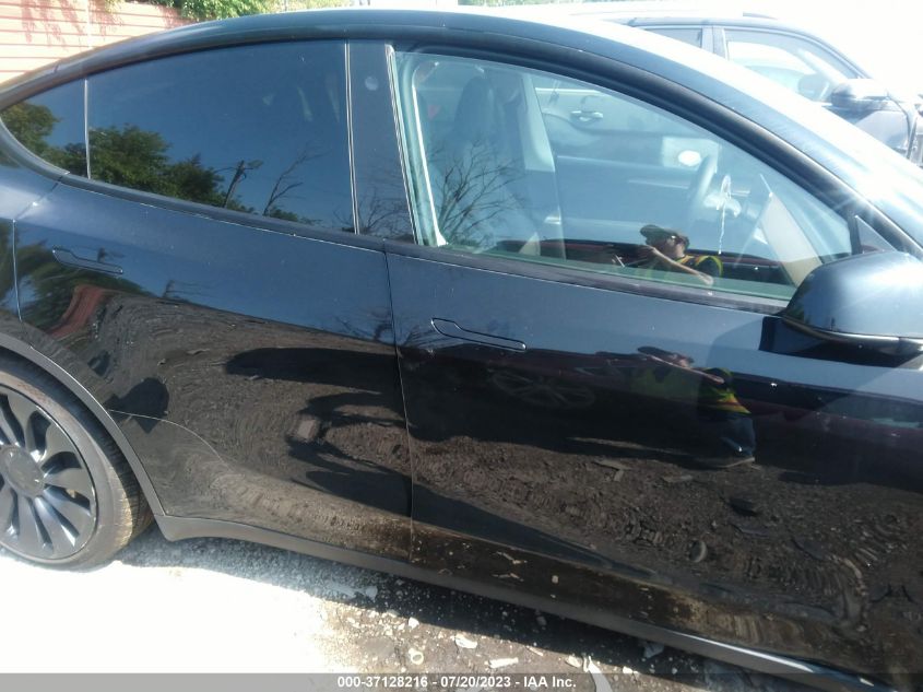 2023 TESLA MODEL Y PERFORMANCE - 7SAYGDEF1PF665877