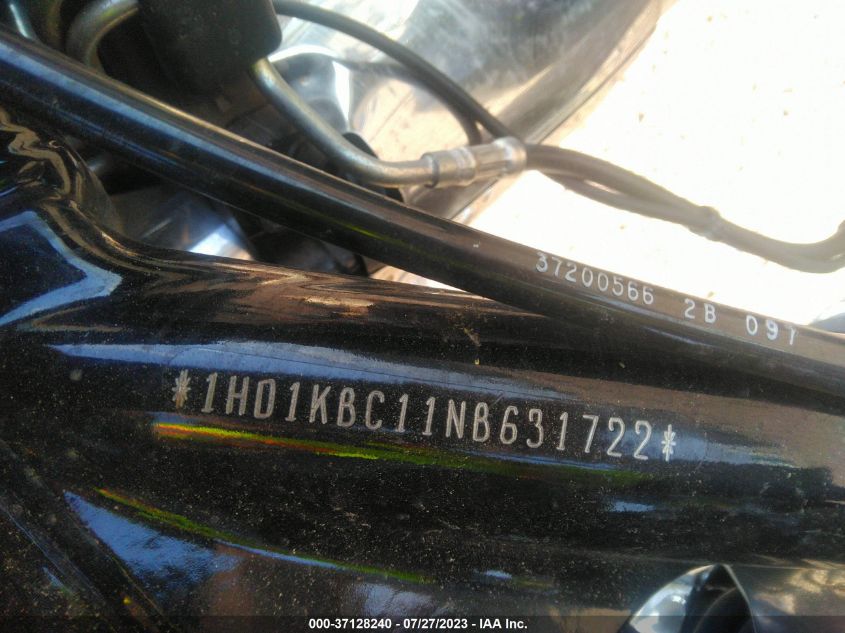 2022 HARLEY-DAVIDSON FLHX - 1HD1KBC11NB631722