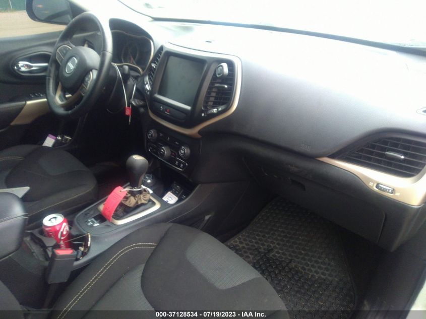 2017 JEEP CHEROKEE LATITUDE - 1C4PJMCBXHW583668
