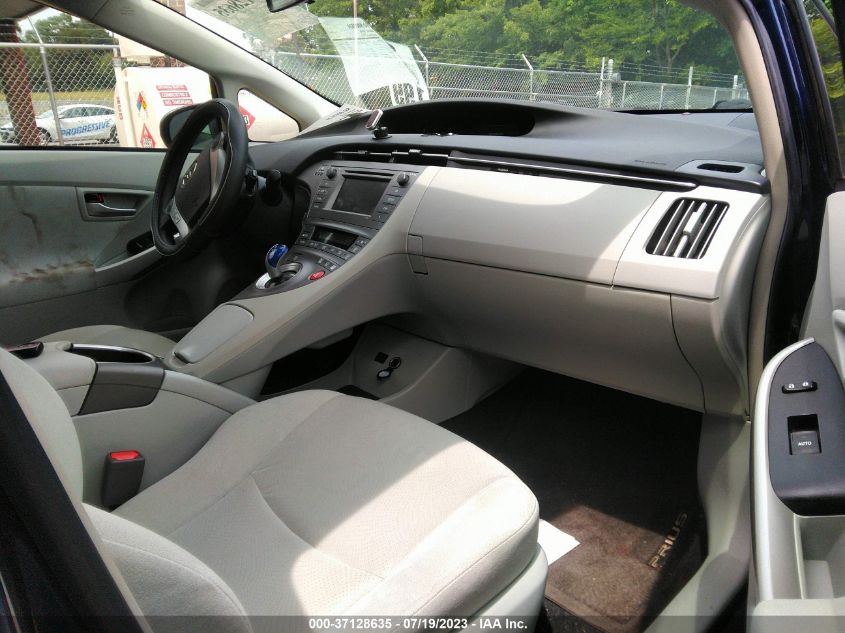 2014 TOYOTA PRIUS FOUR/FIVE/THREE/ONE/TWO - JTDKN3DU6E1770102