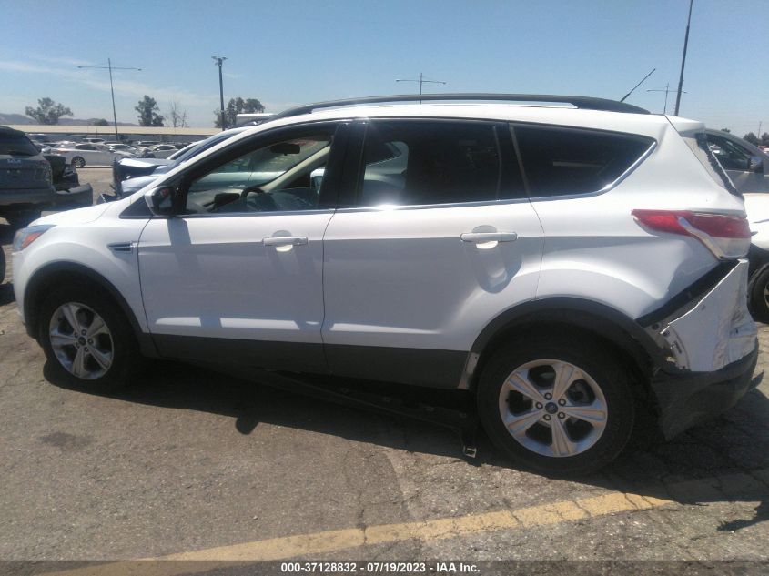 2016 FORD ESCAPE SE - 1FMCU9GX3GUC33782