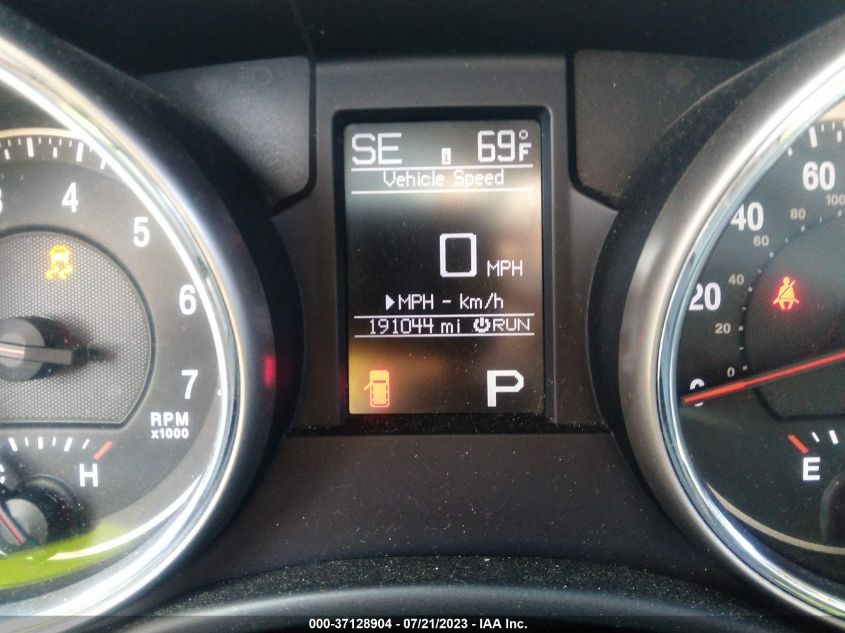 2013 JEEP GRAND CHEROKEE LAREDO - 1C4RJFAG1DC542814