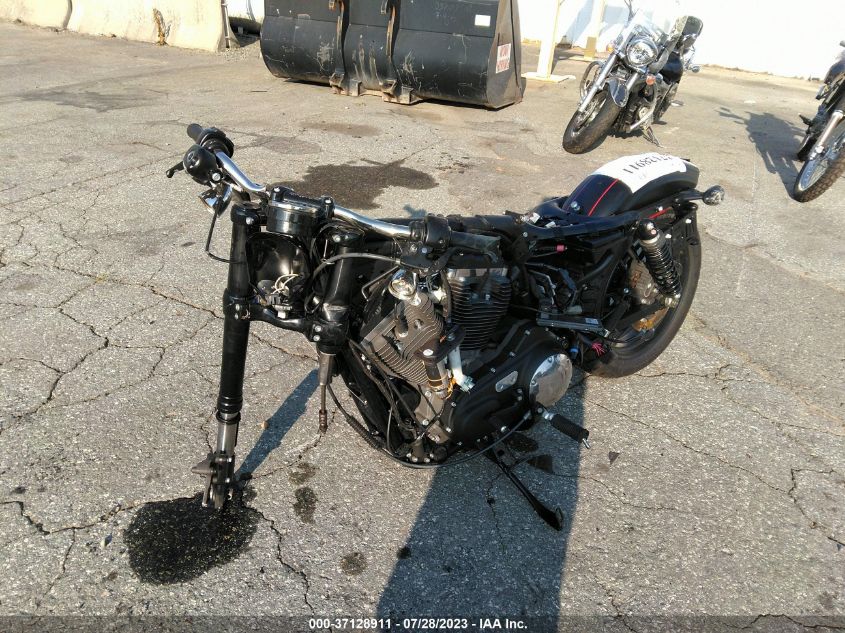 2017 HARLEY-DAVIDSON XL1200 CX - 1HD1LM311HC432869