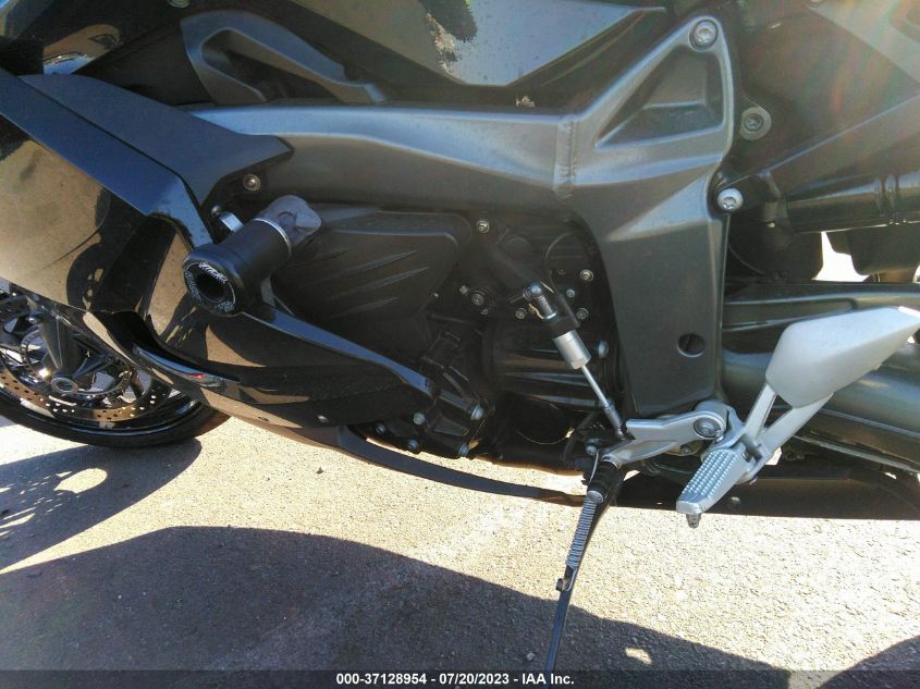 2015 BMW K1300 S - WB1050904FZV95361