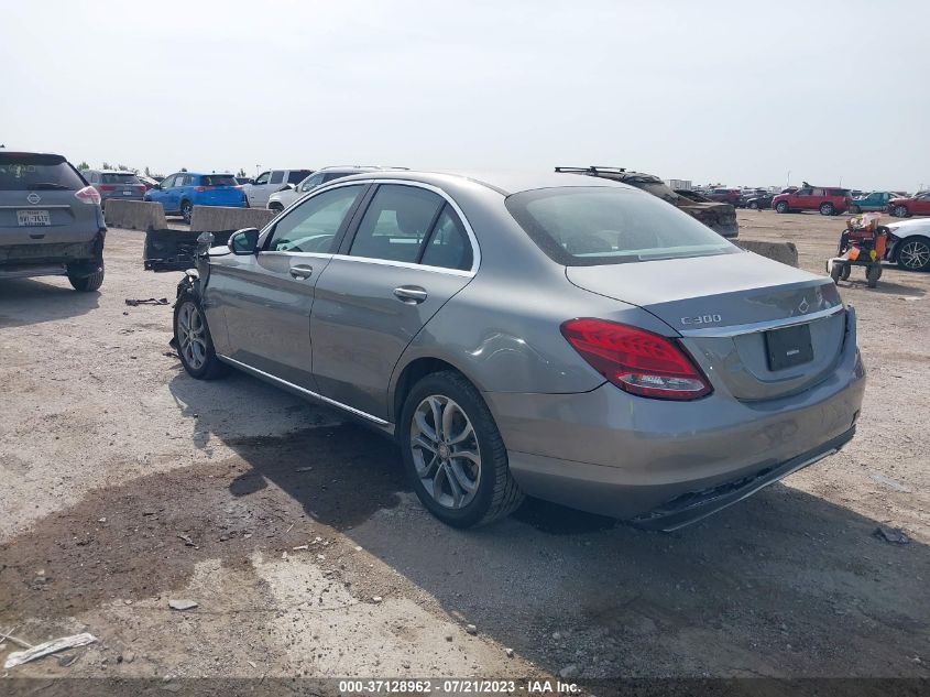 2015 MERCEDES-BENZ C-CLASS C 300 - 55SWF4KB1FU070226