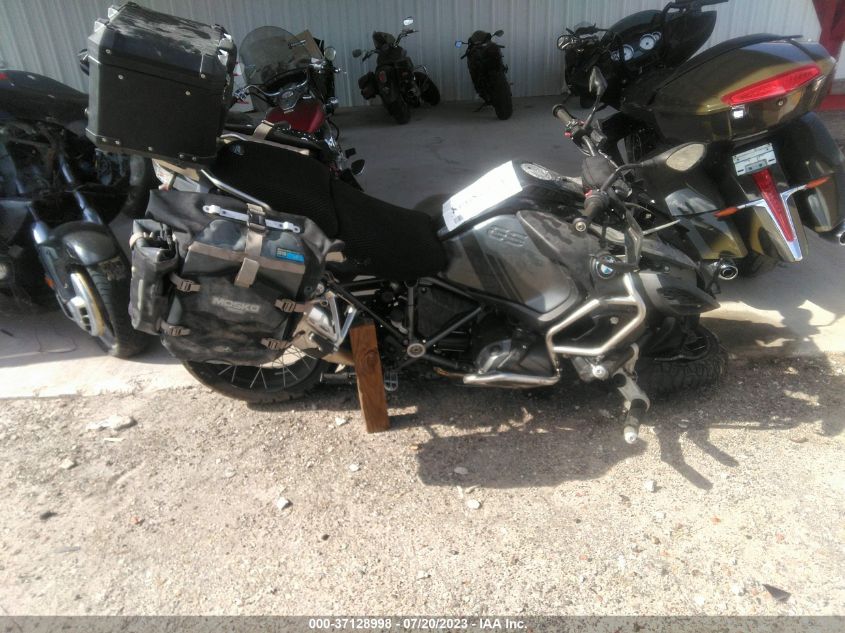 2022 BMW R 1250 GS ADVENTURE - WB10M1304N6G10462
