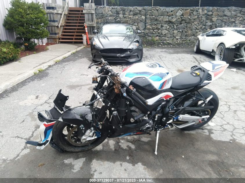 2022 BMW M 1000 RR - WB10E7300N6F02579