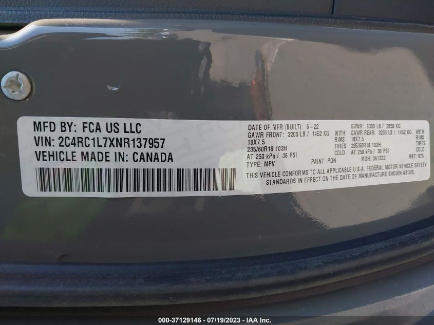 2022 CHRYSLER PACIFICA HYBRID TOURING L - 2C4RC1L7XNR137957