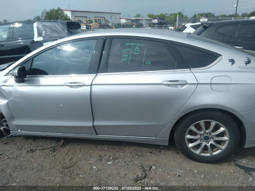 2017 FORD FUSION S - 3FA6P0G74HR226861