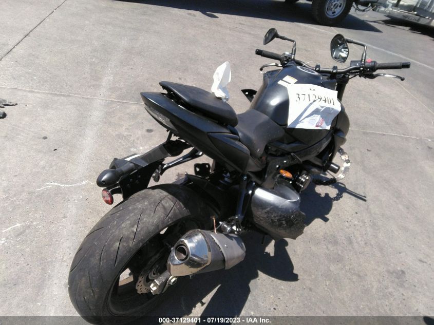 2022 SUZUKI GSX-S750 M/Z - JS1C533D2N7100043