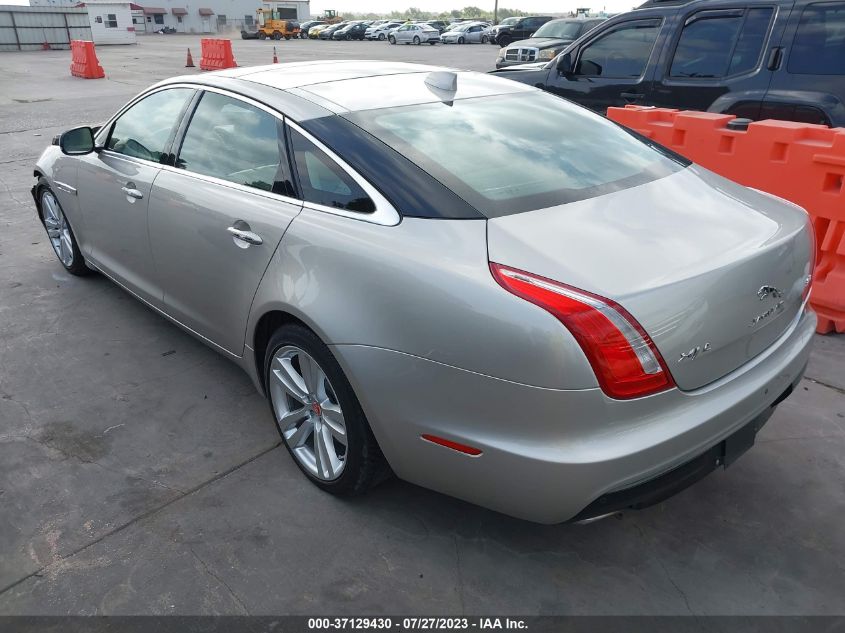 2016 JAGUAR XJ XJL PORTFOLIO - SAJWA2G74G8W00118