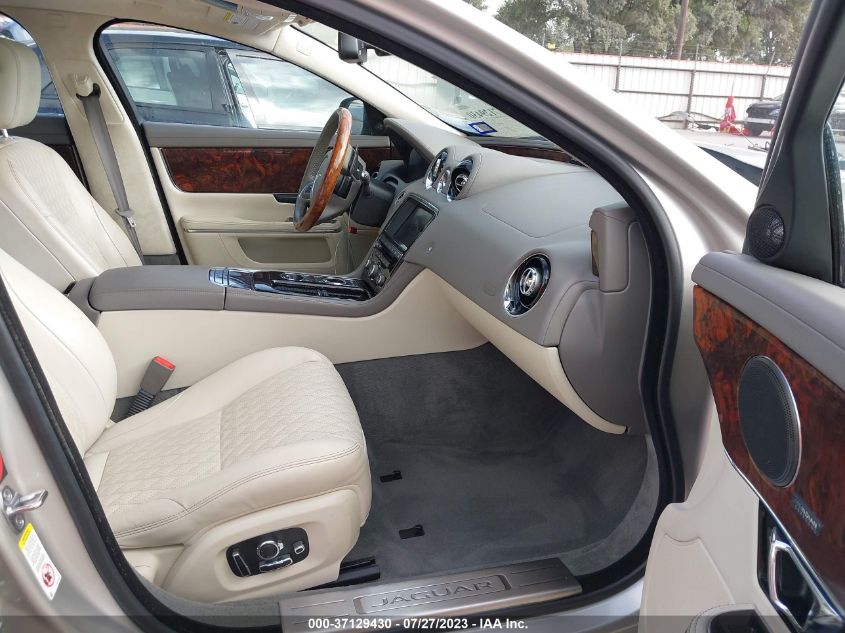 2016 JAGUAR XJ XJL PORTFOLIO - SAJWA2G74G8W00118