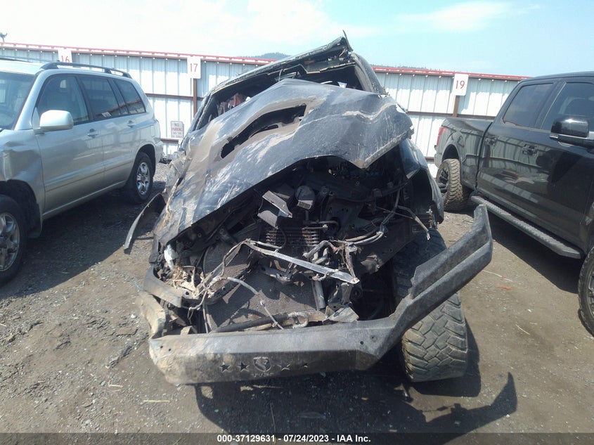 VIN 3TMCZ5AN5HM058477 2017 TOYOTA TACOMA DBL CAB/SR/TRDSPT/OR/PRO