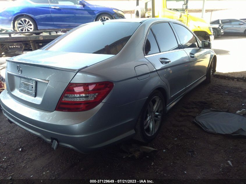 2013 MERCEDES-BENZ C-CLASS C 250 - WDDGF4HB2DA805644