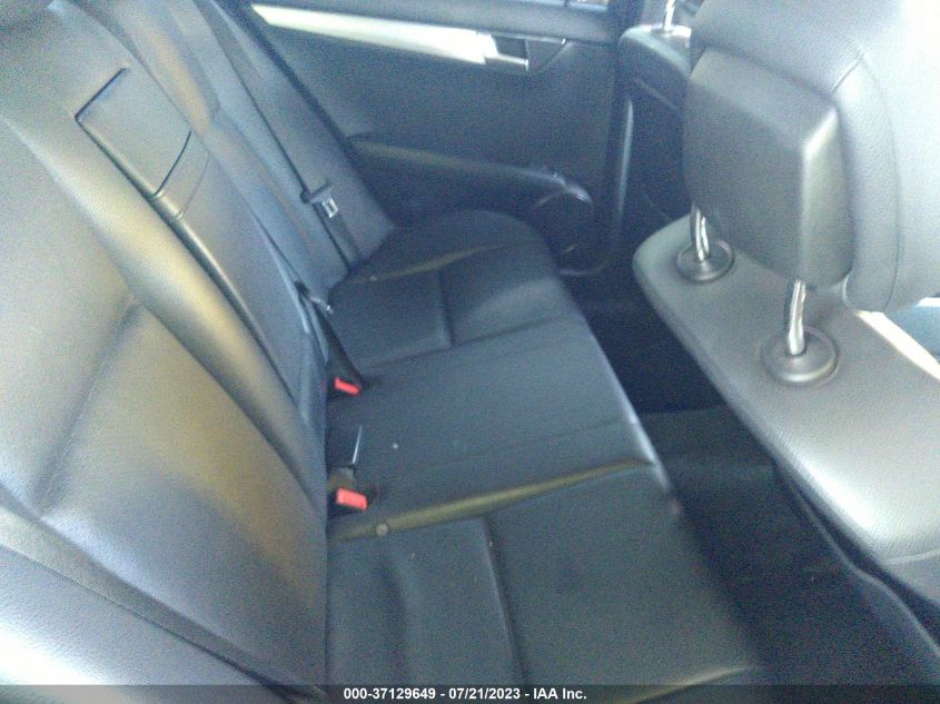 2013 MERCEDES-BENZ C-CLASS C 250 - WDDGF4HB2DA805644
