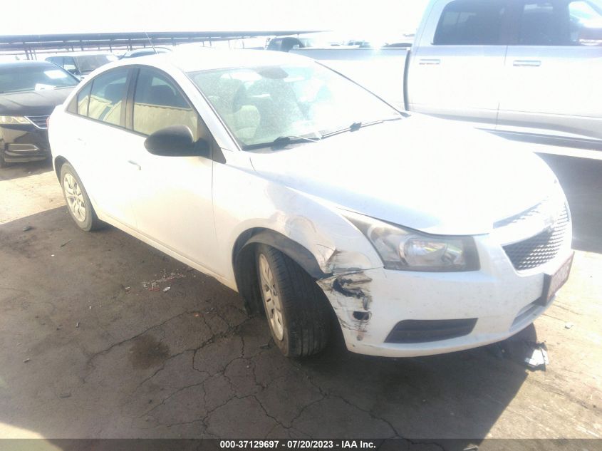 2014 CHEVROLET CRUZE LS - 1G1PA5SH3E7372287