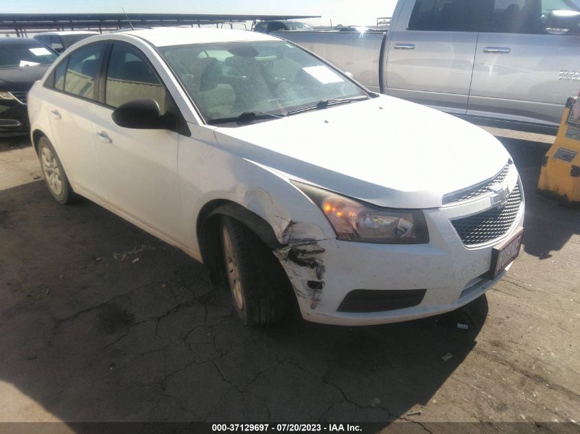 2014 CHEVROLET CRUZE LS - 1G1PA5SH3E7372287