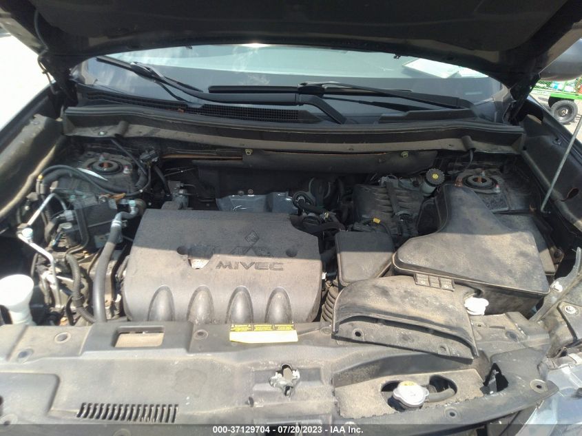2017 MITSUBISHI OUTLANDER ES - JA4AD2A33HZ057405