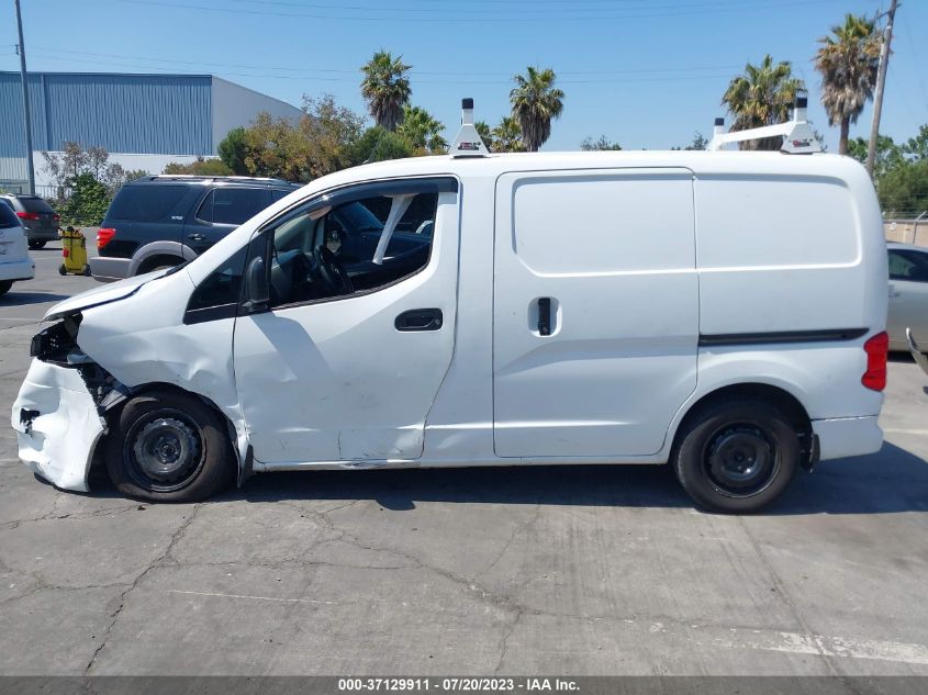 2015 NISSAN NV200 2.5S/2.5SV - 3N6CM0KN2FK719680
