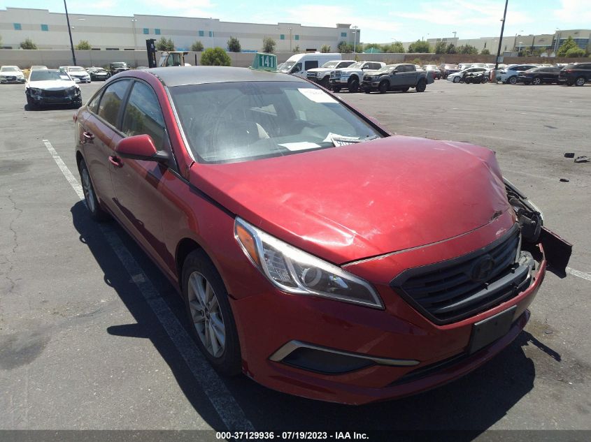 2016 HYUNDAI SONATA 2.4L SE - 5NPE24AF7GH326157