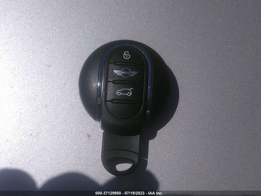 2016 MINI COOPER CONVERTIBLE S WMWWG9C55G3A91065