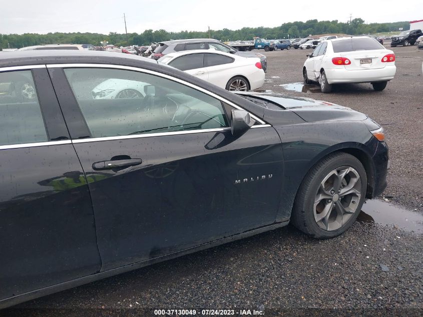 2020 CHEVROLET MALIBU LT - 1G1ZD5STXLF125582