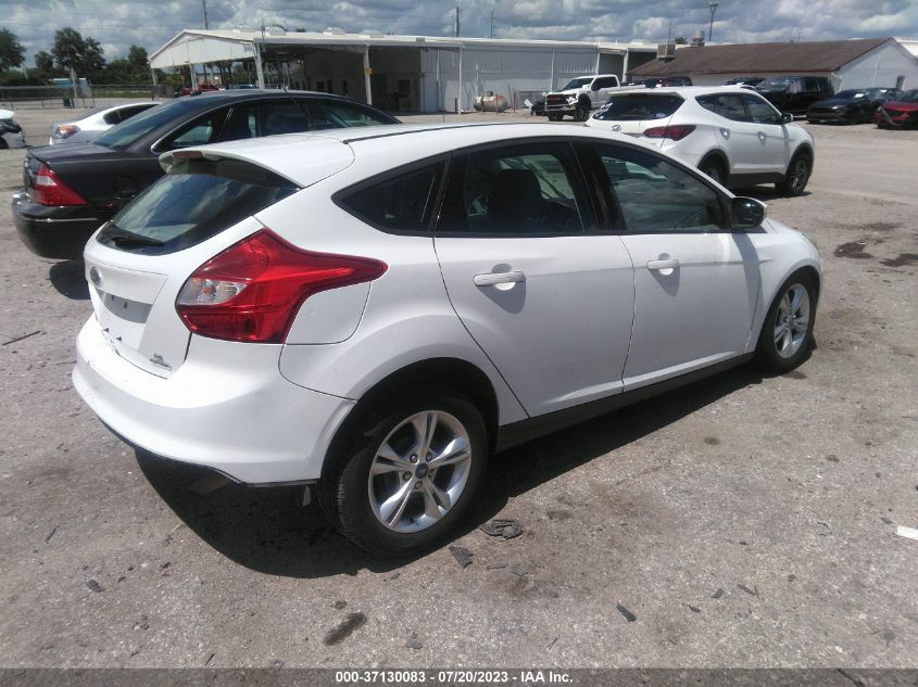 2014 FORD FOCUS SE - 1FADP3K28EL147627