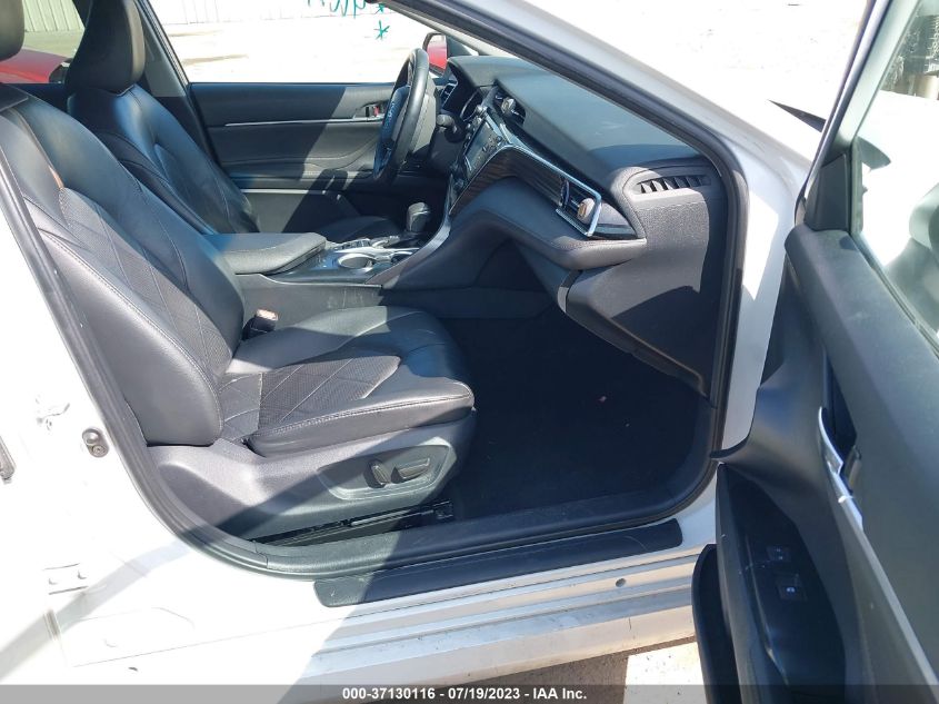 2018 TOYOTA CAMRY XLE - 4T1B11HK3JU005359