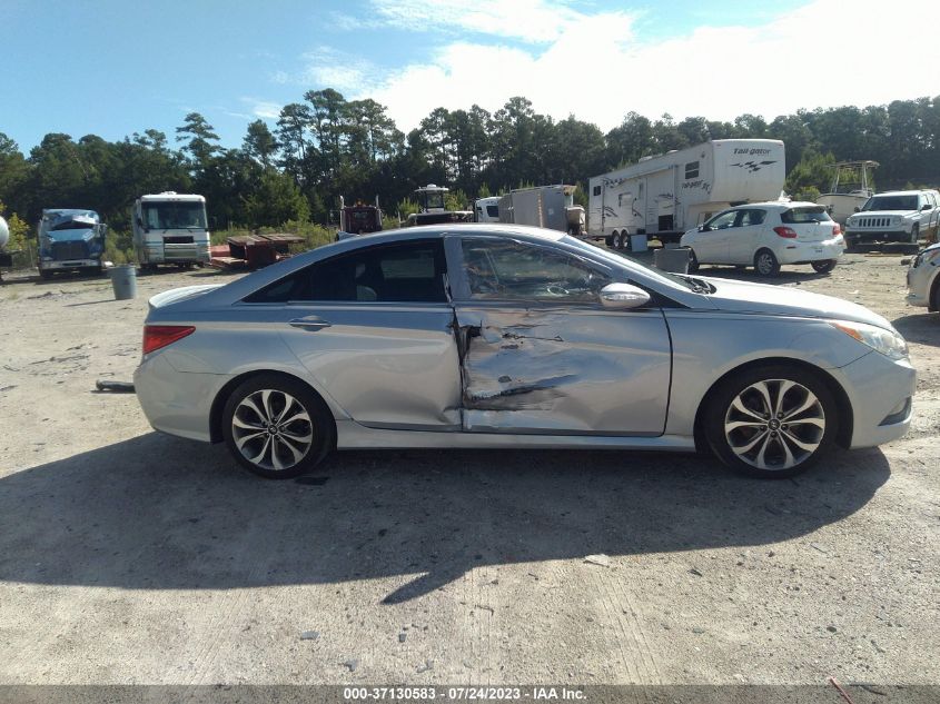 2014 HYUNDAI SONATA SE - 5NPEC4AB8EH855320