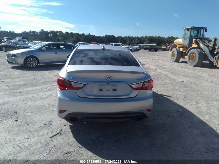 2014 HYUNDAI SONATA SE - 5NPEC4AB8EH855320