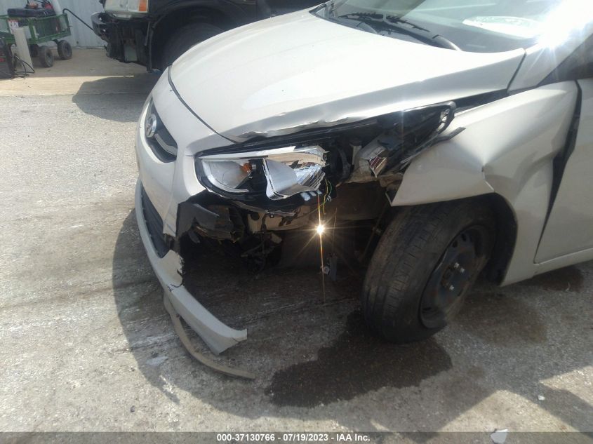 2016 HYUNDAI ACCENT SE - KMHCT4AE9GU976931