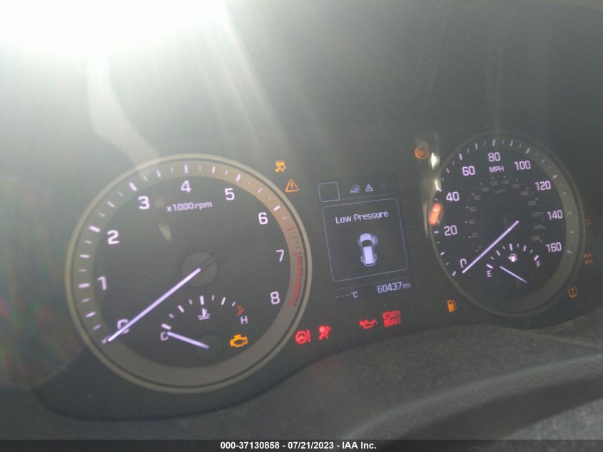 2017 HYUNDAI TUCSON LIMITED/SPORT AND ECO/SE - KM8J3CA29HU465910