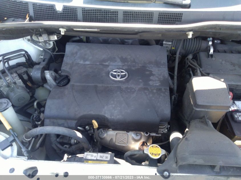 2013 TOYOTA SIENNA LE - 5TDKK3DC0DS384275