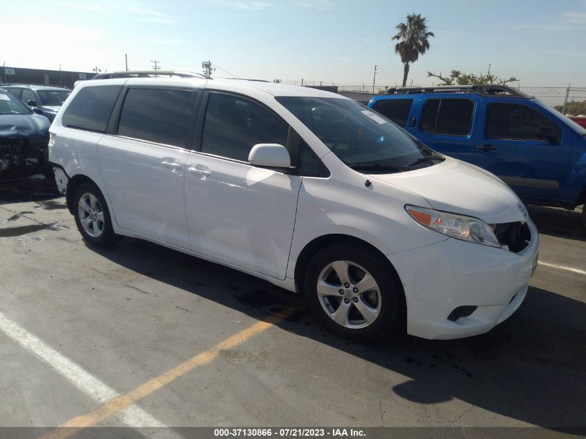 2013 TOYOTA SIENNA LE - 5TDKK3DC0DS384275
