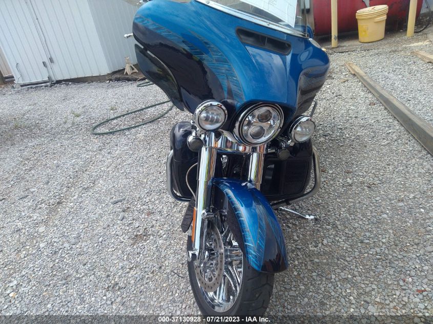 2014 HARLEY-DAVIDSON FLHTKSE CVO LIMITED 1HD1TEN19EB962446