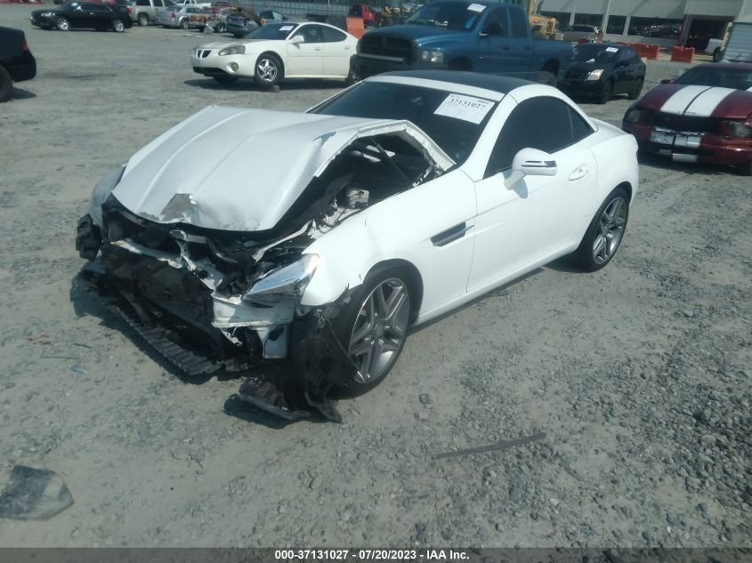 2015 MERCEDES-BENZ SLK-CLASS SLK 250 WDDPK4HA3FF105088