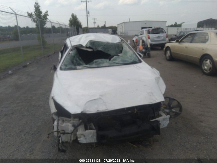 2016 MAZDA MAZDA3 I SPORT - JM1BM1J70G1324407