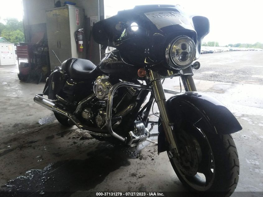2012 HARLEY-DAVIDSON FLHX STREET GLIDE - 1HD1KBM19CB601539