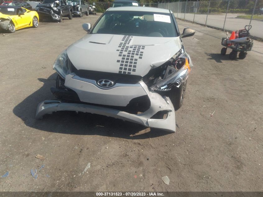 2013 HYUNDAI VELOSTER - KMHTC6AD2DU129473