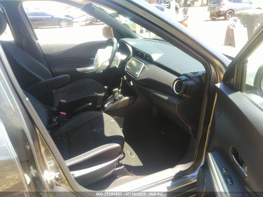 2018 NISSAN KICKS SV - 3N1CP5CU4JL509469
