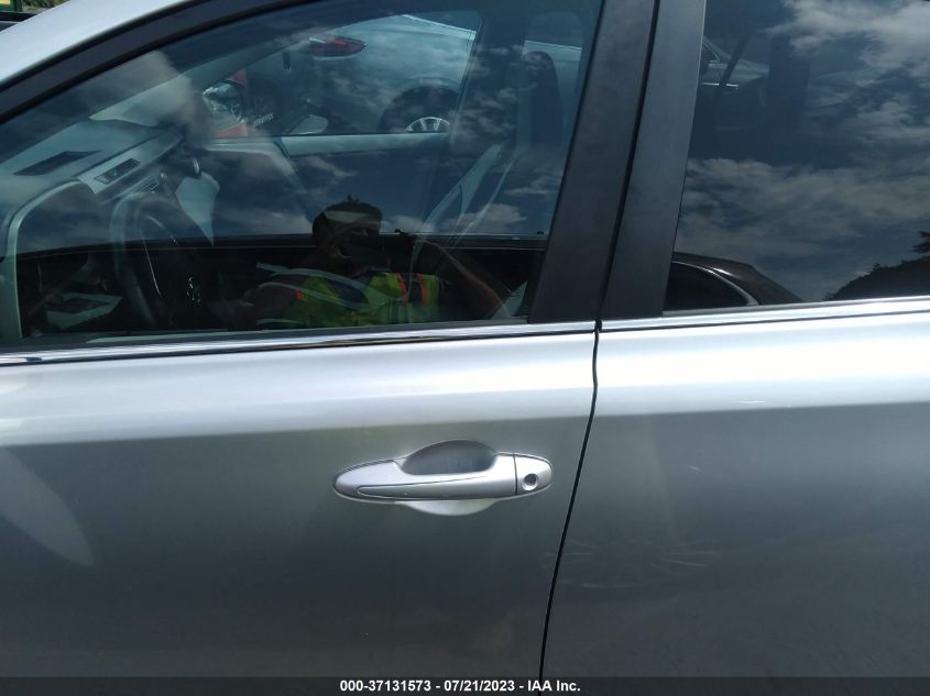 2013 TOYOTA RAV4 LE - 2T3ZFREV2DW016281