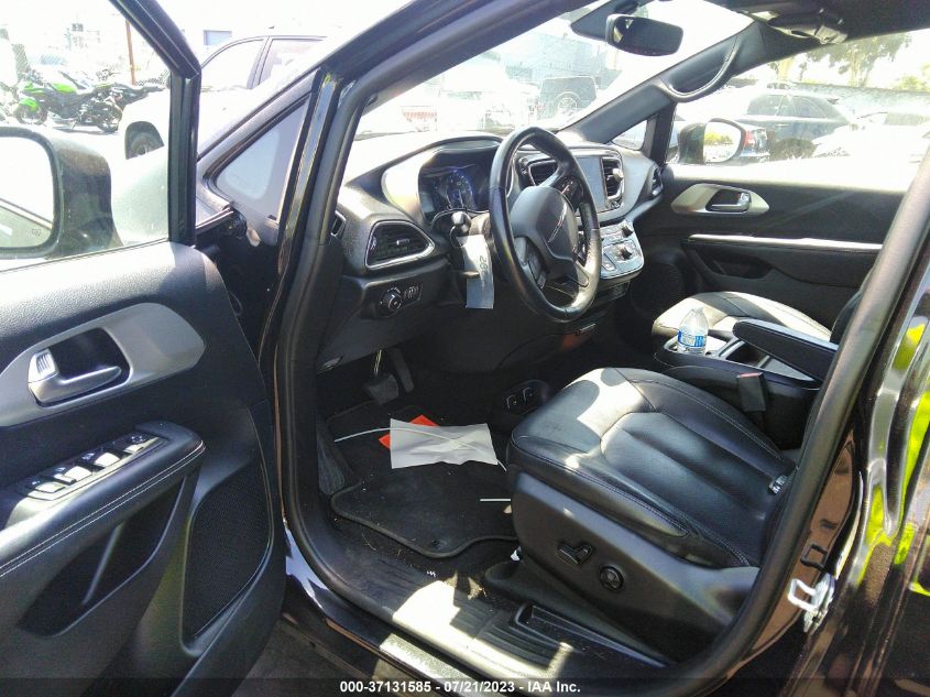 2019 CHRYSLER PACIFICA TOURING L - 2C4RC1BG1KR567020
