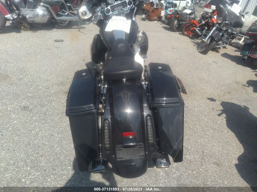 2012 HARLEY-DAVIDSON FLHXSE3 CVO STREET GLIDE - 1HD1PZ814CB956476